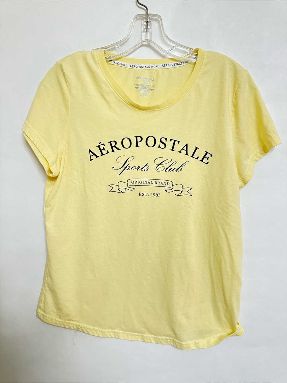 Aeropostale Yellow 'Aéropostale Sports Club' Graphic Short Sleeve Tee
